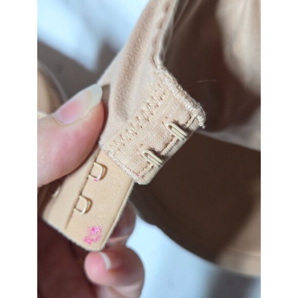 Victorias Secret Body Lined Perfect Coverage Bra Size 36B Nude Tan #2 - Picture 4 of 13